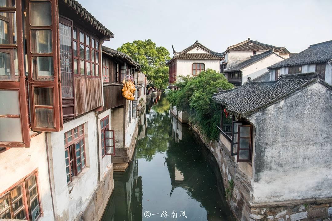 午时的猎人无敌版
